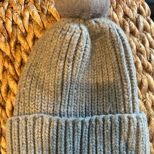 Steve Madden Gray Knit Beanie